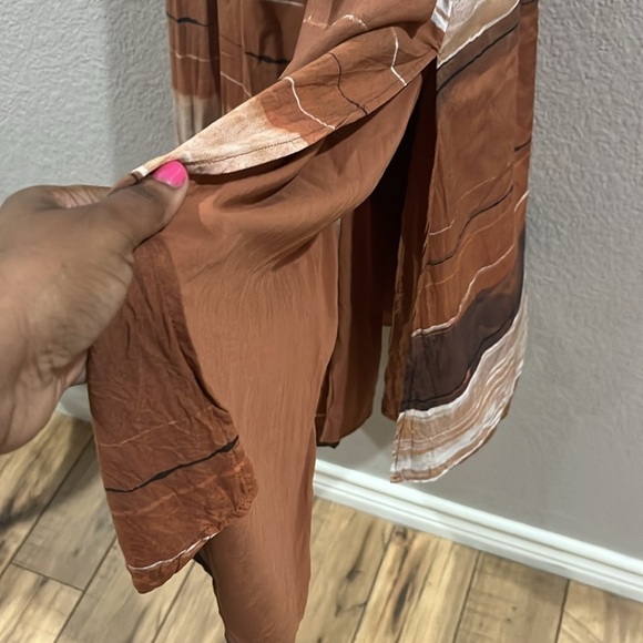 Pleat Front Maxi Dress in Rust Stripes Size Large - Picture 8 of 16